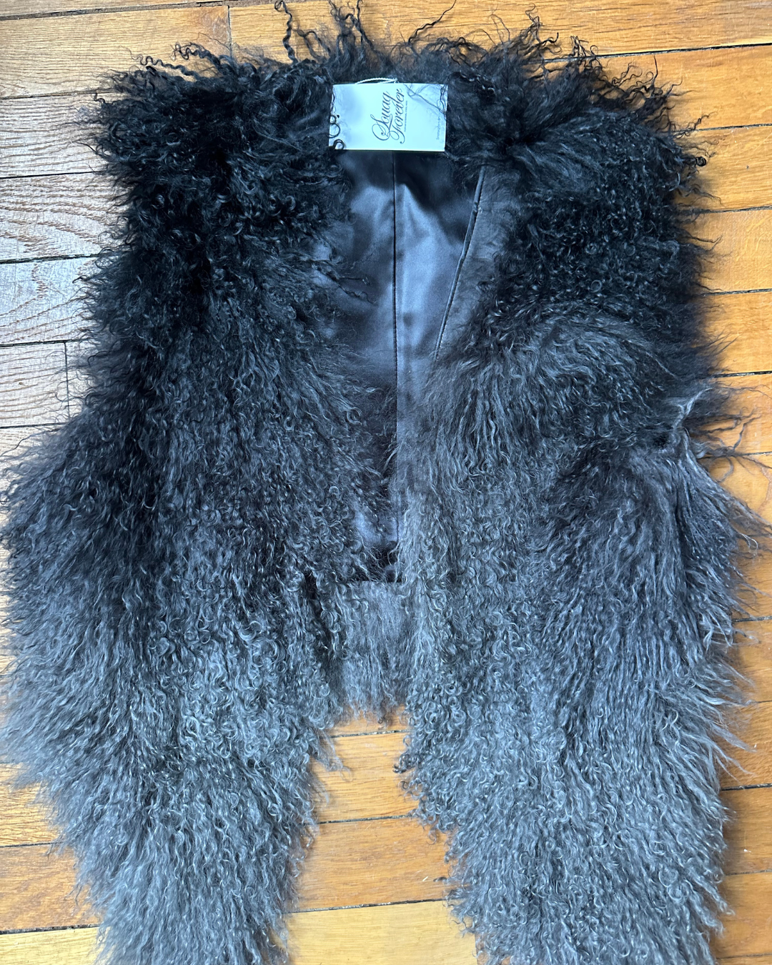 Sleeveless gradient fur