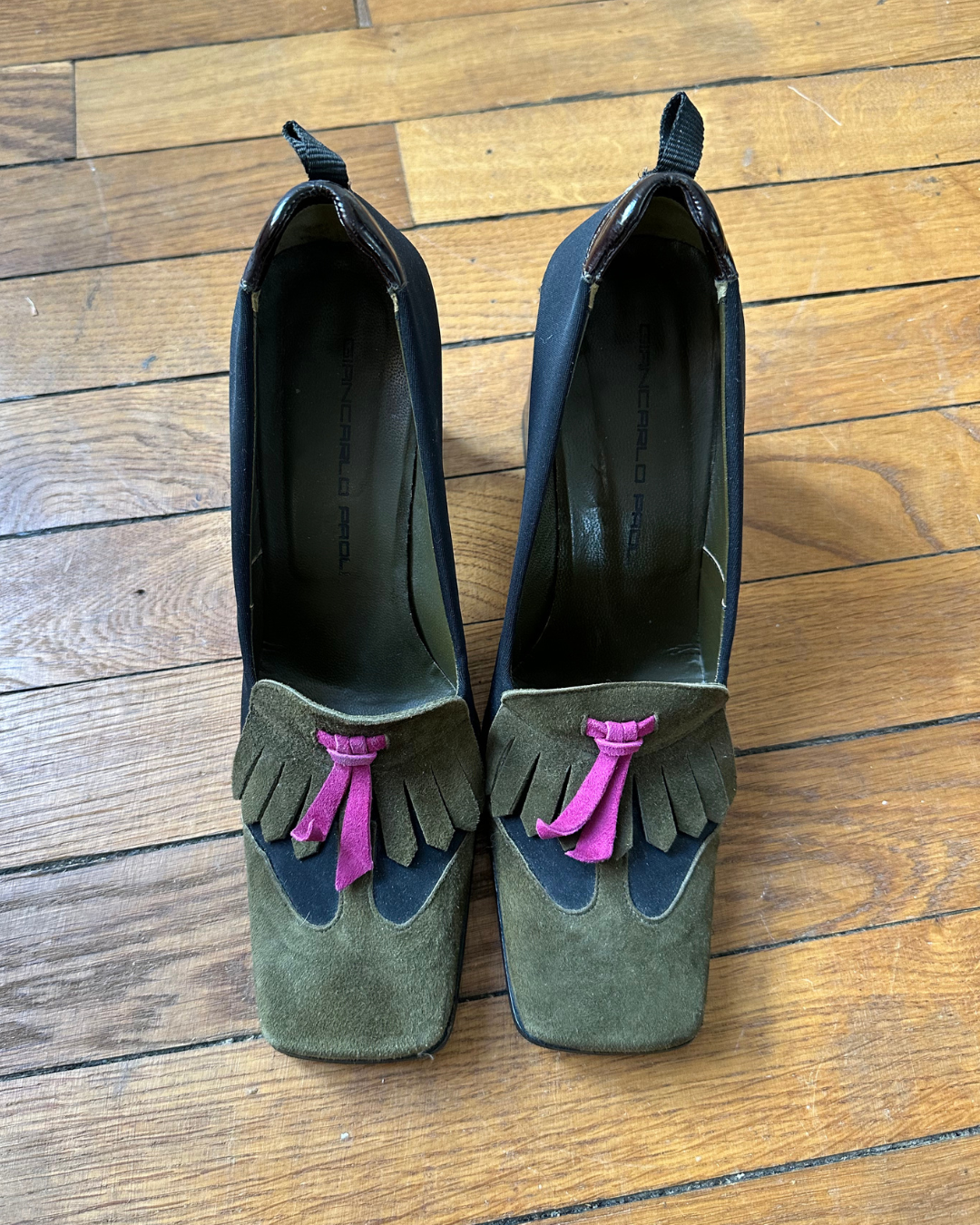 Retro heels