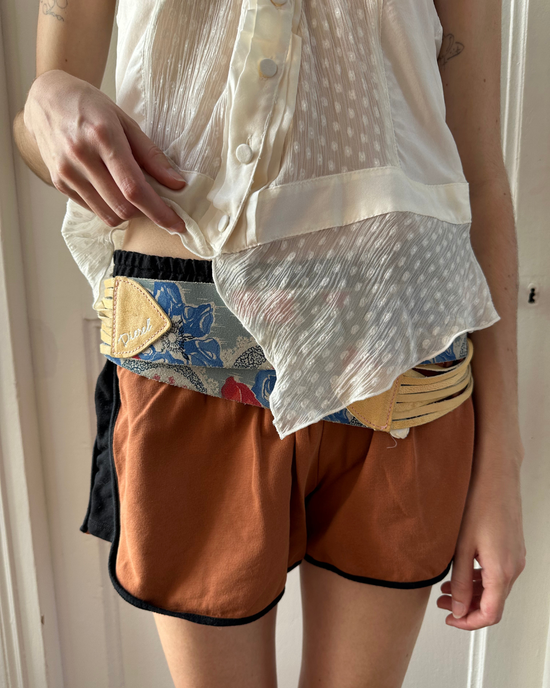 Retro sports short