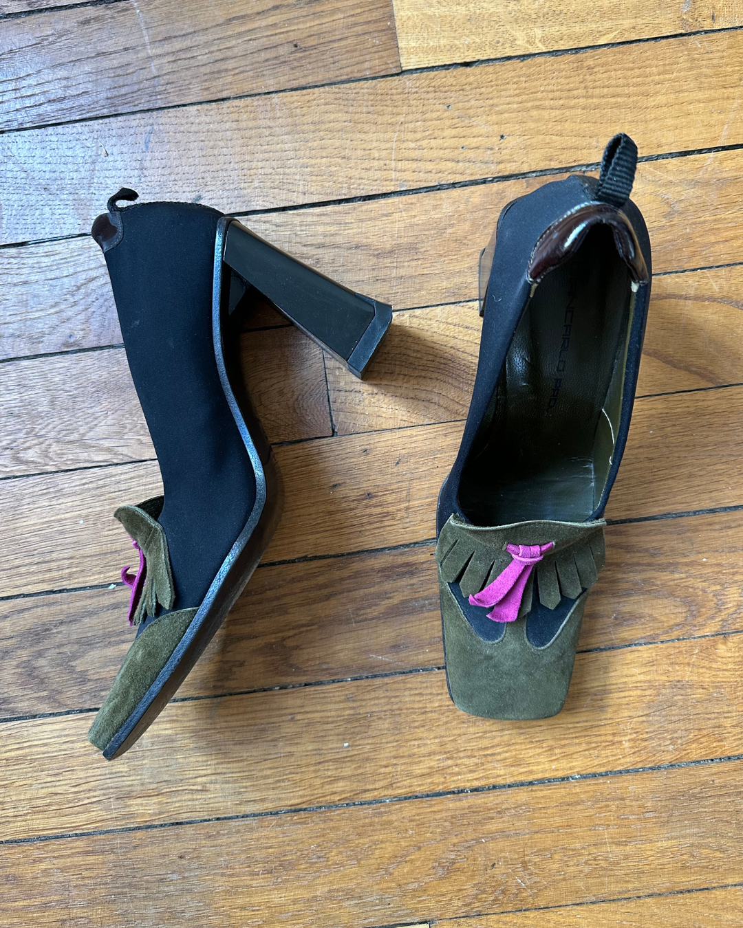 Retro heels