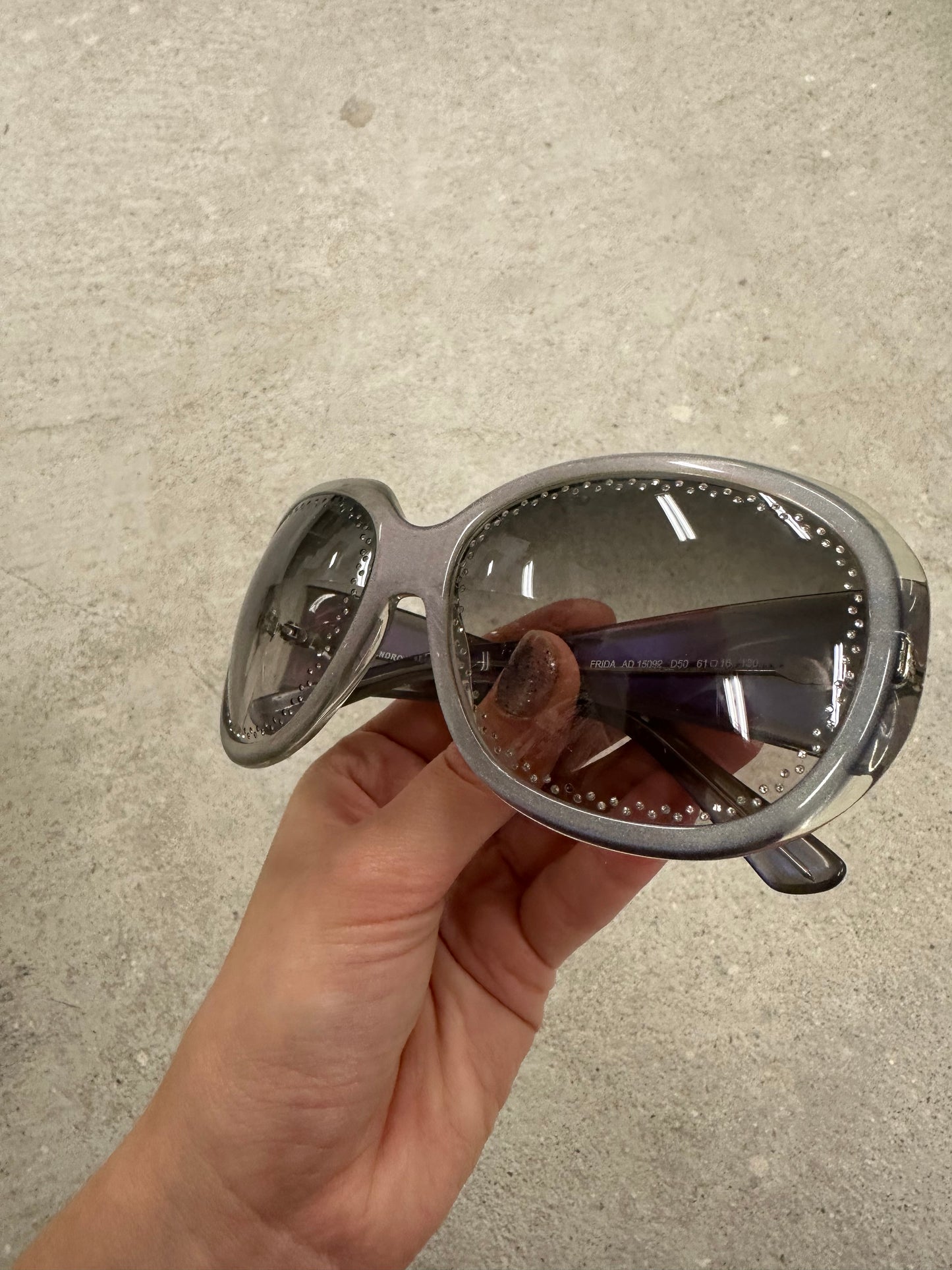 Vintage sunglasses with strass