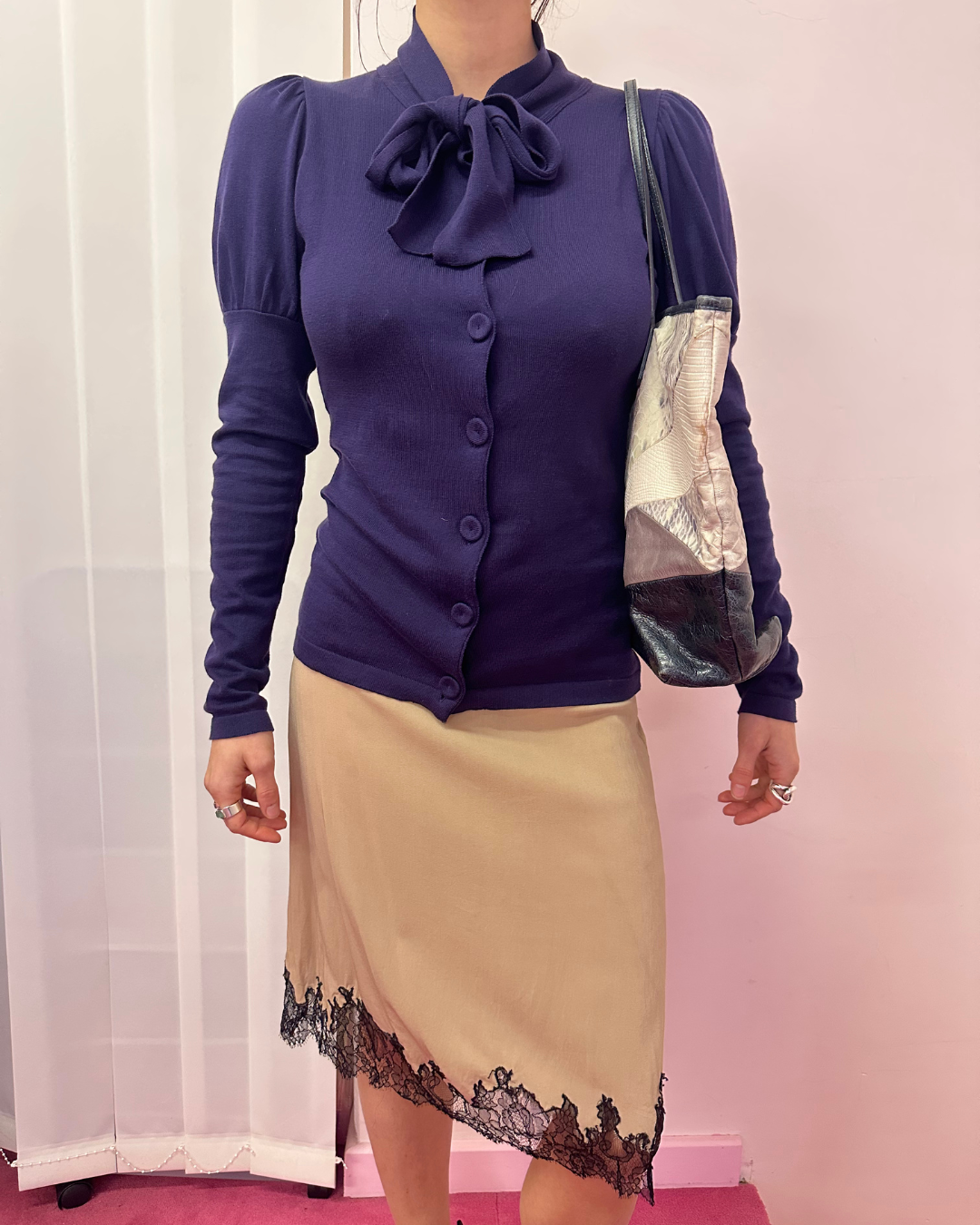 Cardigan with bow/tie