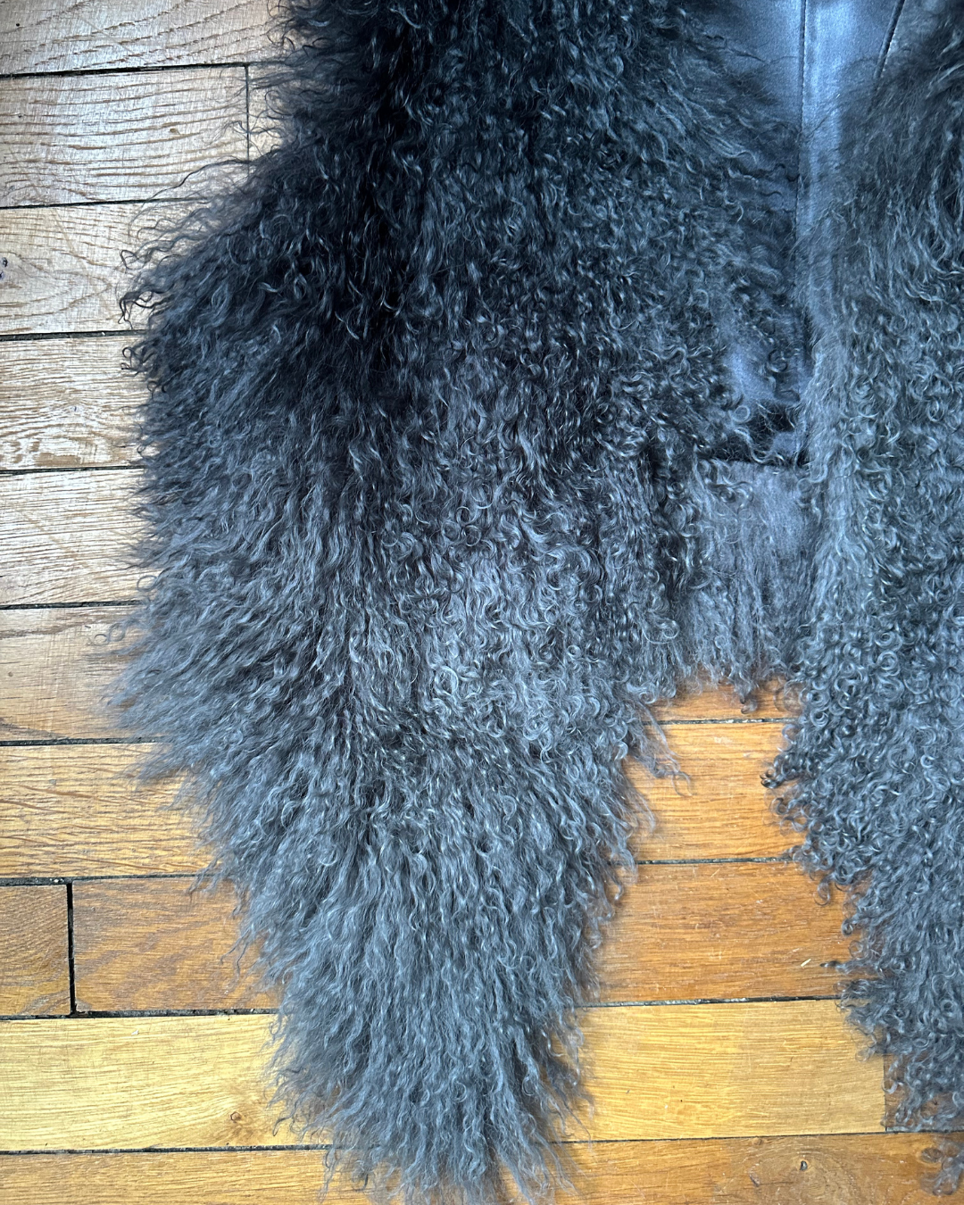 Sleeveless gradient fur