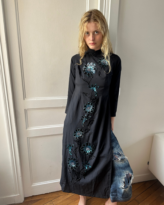 Oriental-inspired tunic