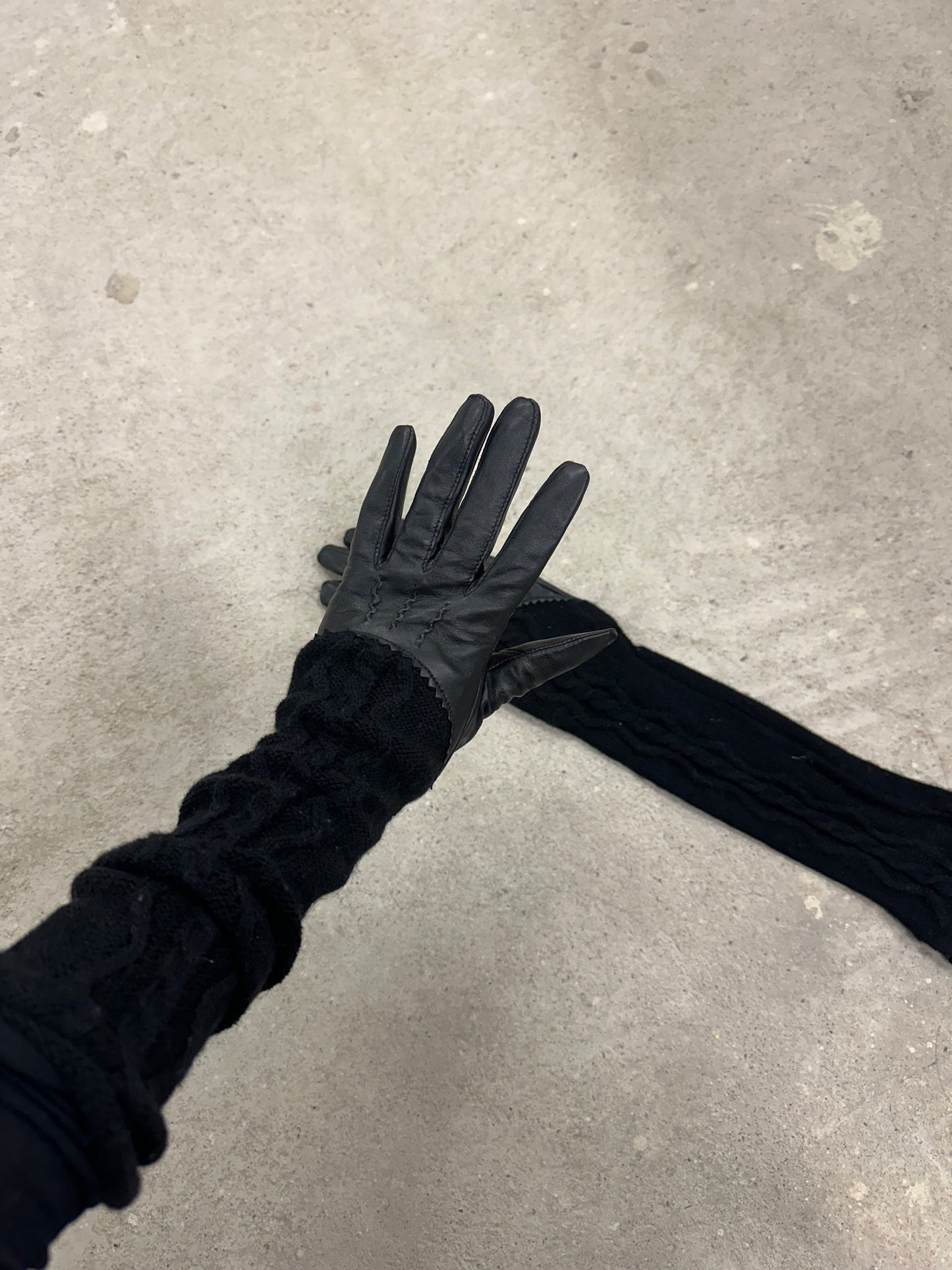 Long black gloves