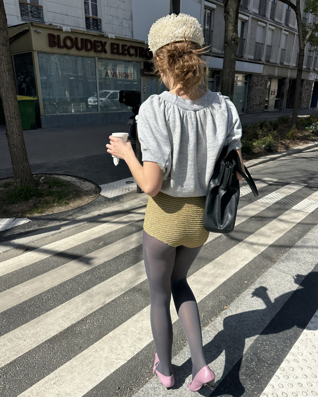 Gray sweatshirt top